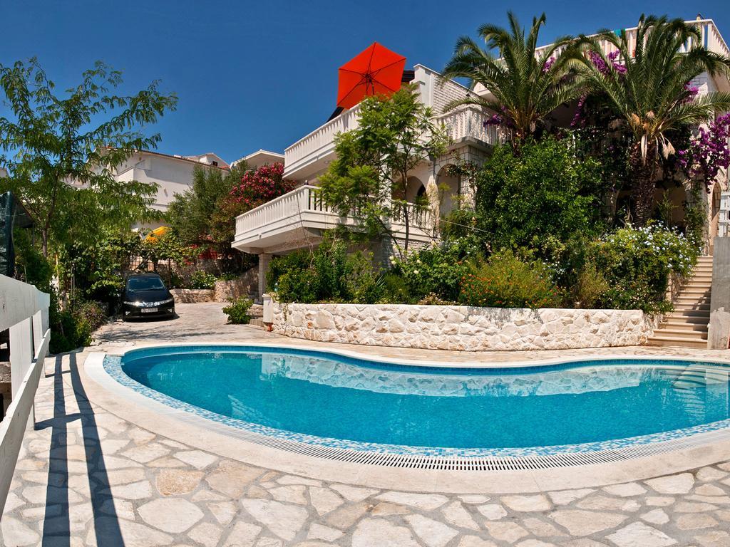 Villa Clematis Trogir Exterior photo