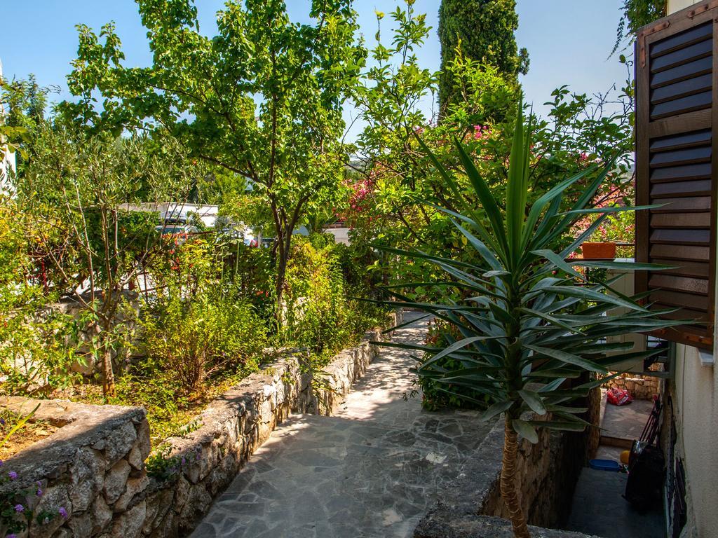 Villa Clematis Trogir Exterior photo