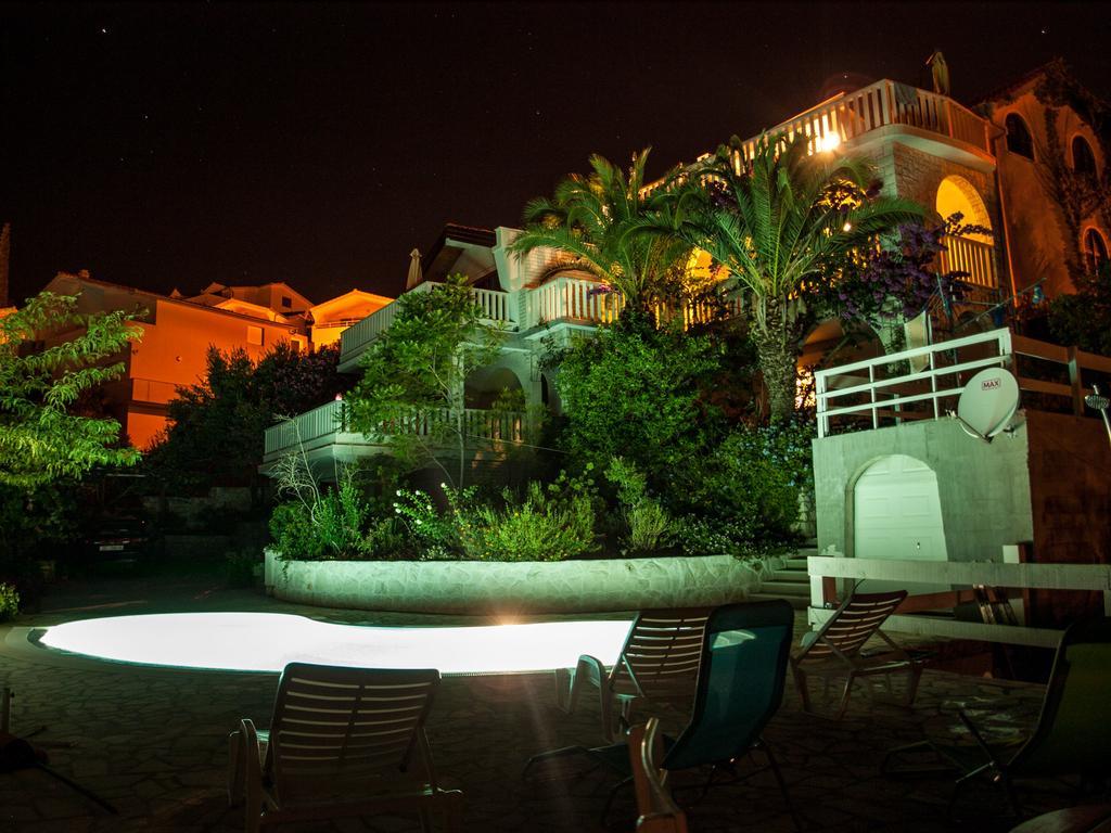 Villa Clematis Trogir Exterior photo